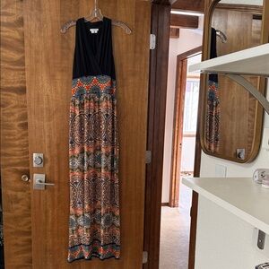 London Times high neck halter maxi dress size 10 in EUC super stretchy